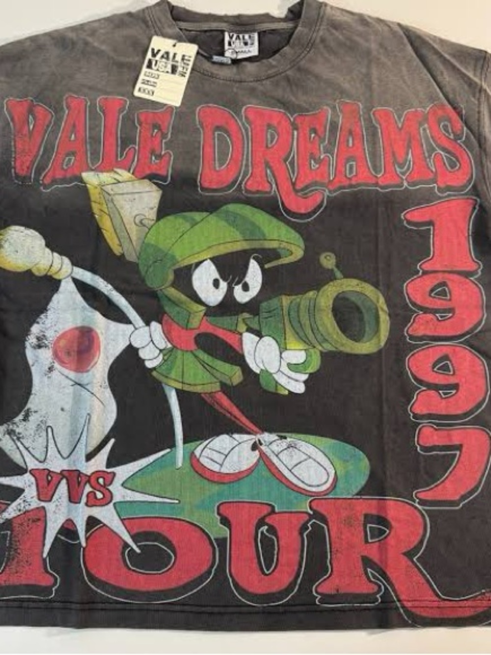 Vale dreams tee